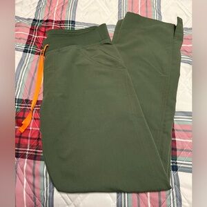 FIGS Kade Medium - PO# 3072